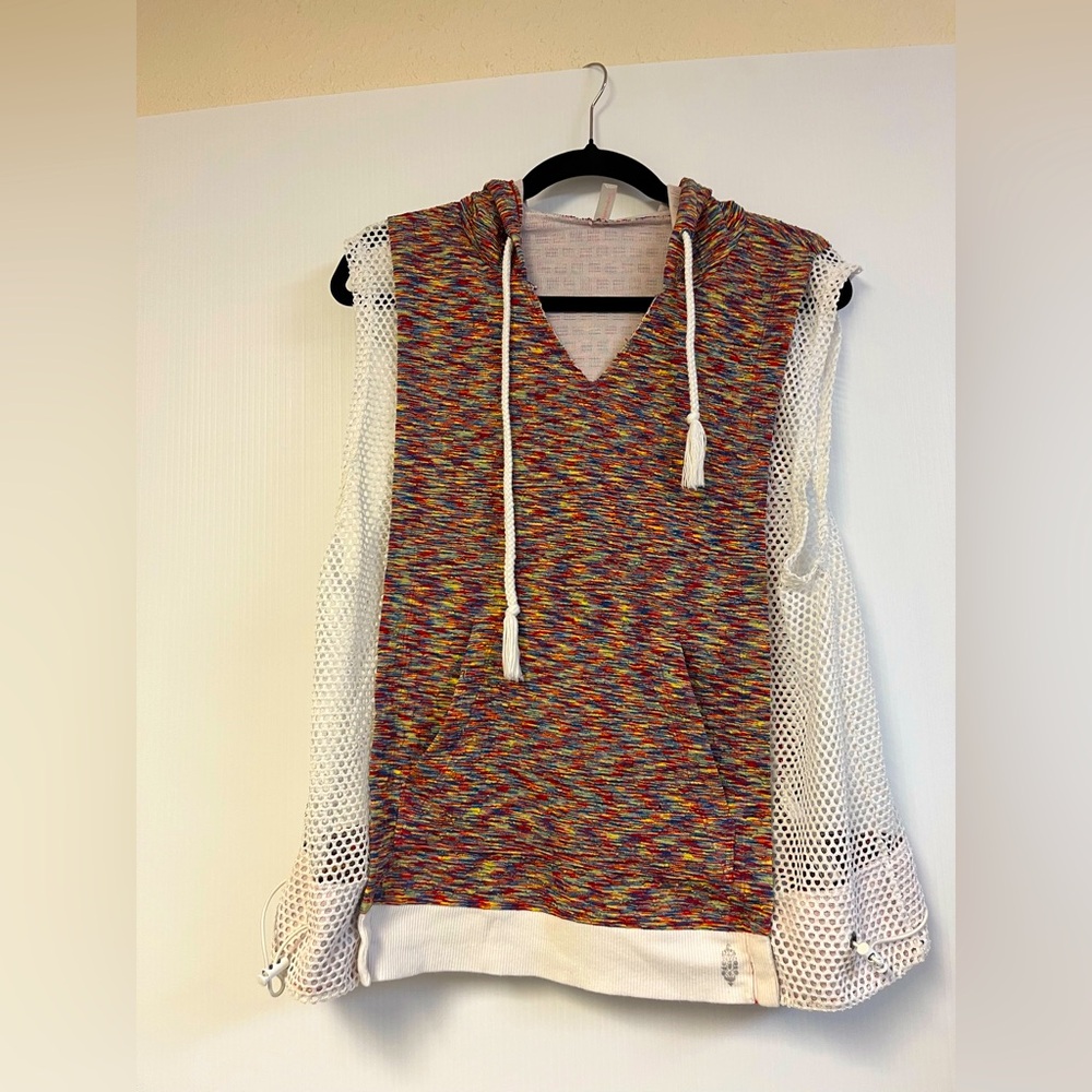 Free People Movement Prism‎ Sleeveless Mesh Side Hoodie Size M – EUC